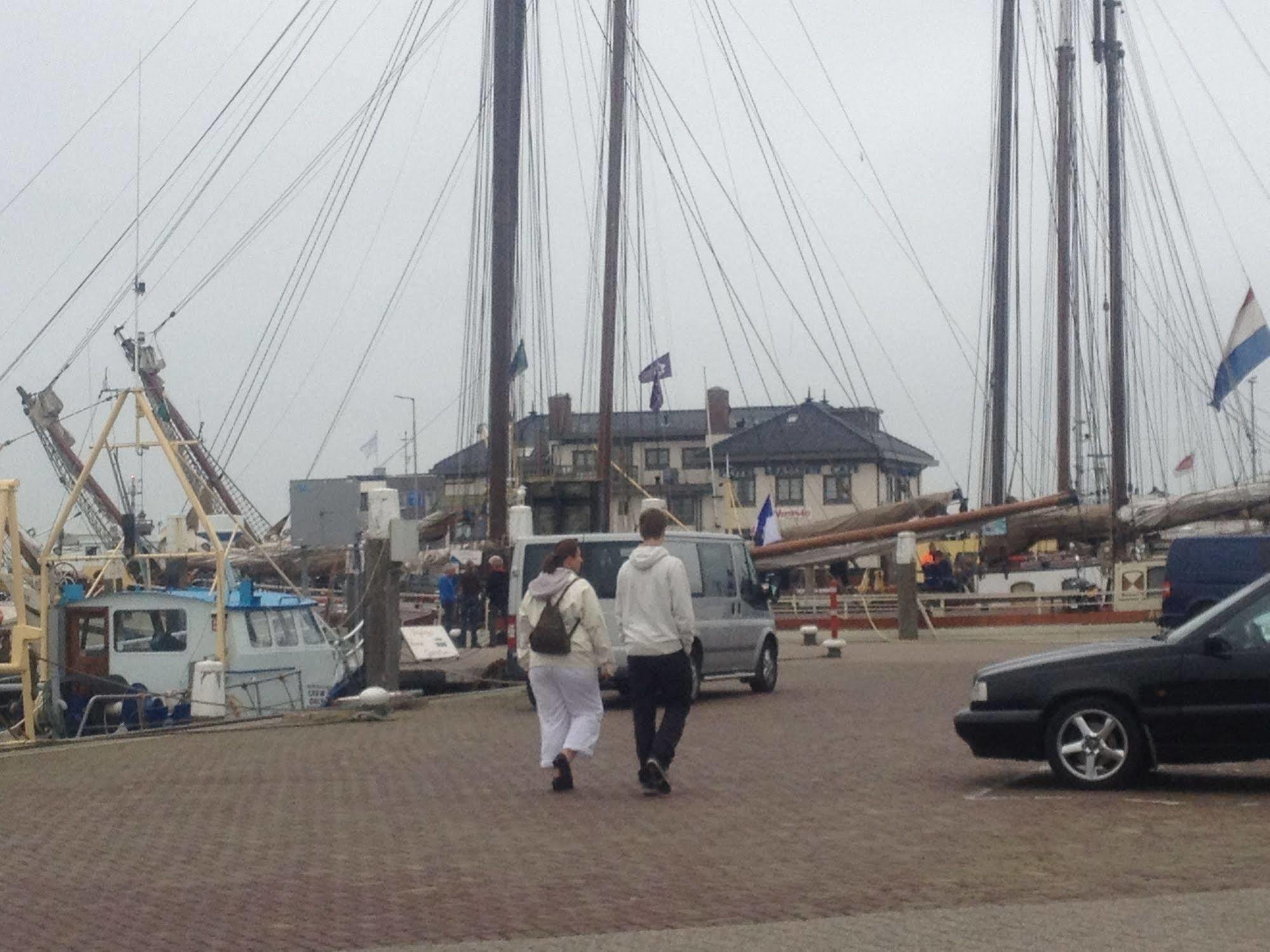Havenhotel At Sea Texel 3*