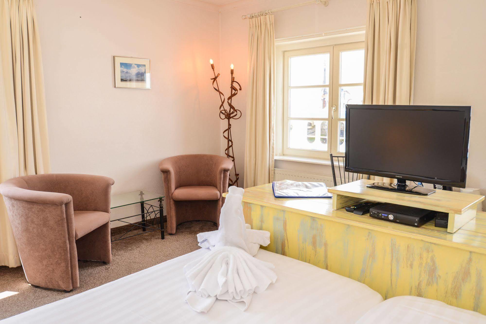 Havenhotel At Sea Texel Hotel Oudeschild